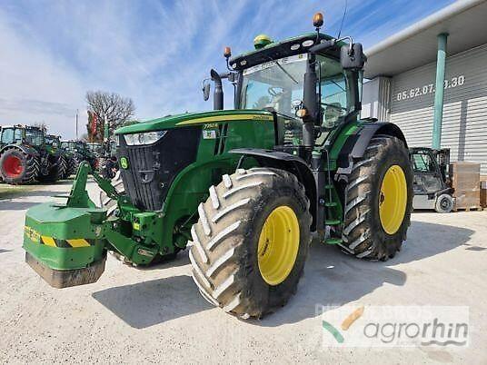 John Deere 7250R Tractors