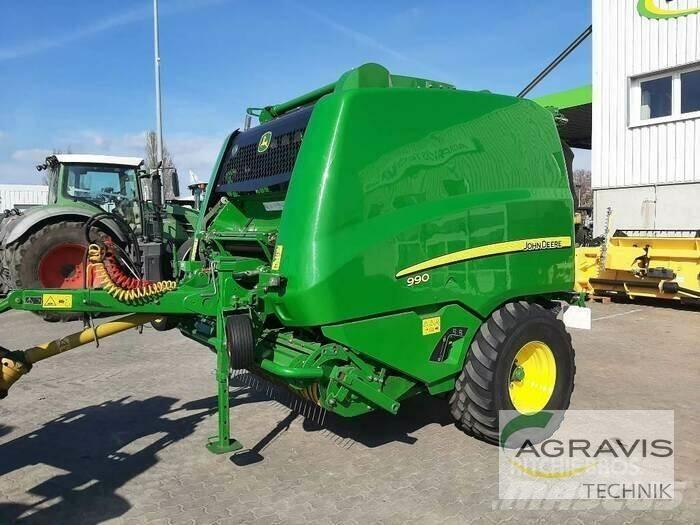 John Deere 990 Round balers