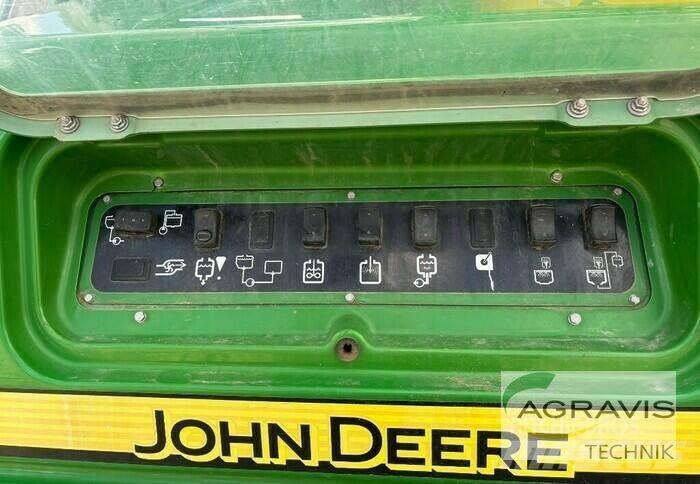 John Deere R 962I Trailed sprayers