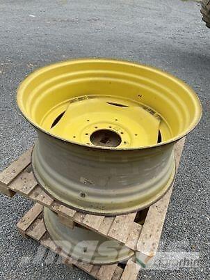 John Deere R38 + R28 Tyres, wheels and rims
