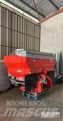 Kuhn Axis 40.1W Mineral spreaders
