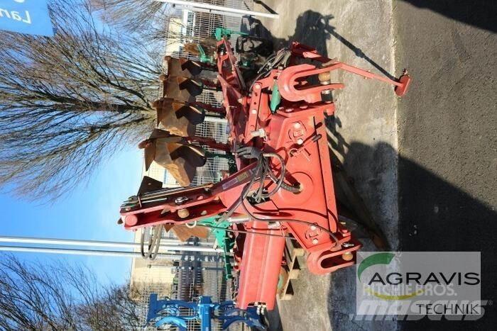 Kverneland LB 100 Reversible ploughs