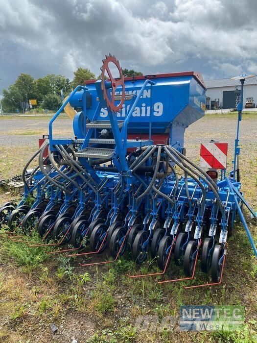 Lemken SOLITAIR 9/300 Drills