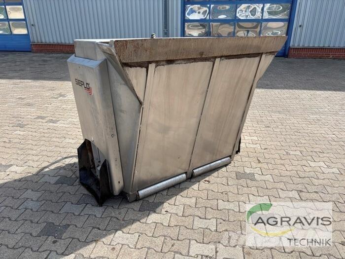 MB Trac 1800 Feed mixer