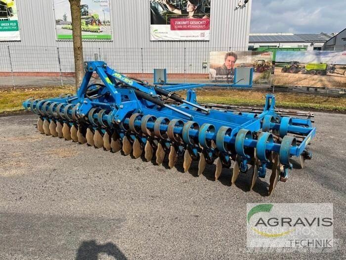 Meyer KSE 550 Harrows