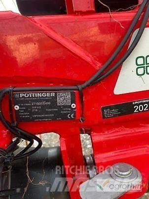 Pöttinger TOP 612 Rakes and tedders