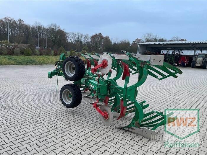 Regent Titan 200 S Reversible ploughs