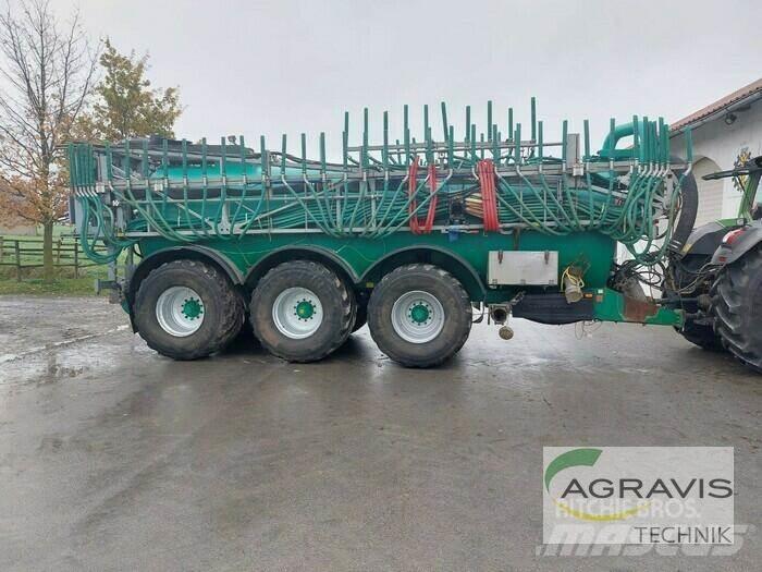 Samson PG 25 Manure spreaders