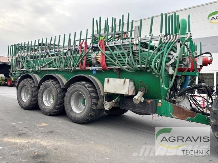Samson PG 25 Manure spreaders