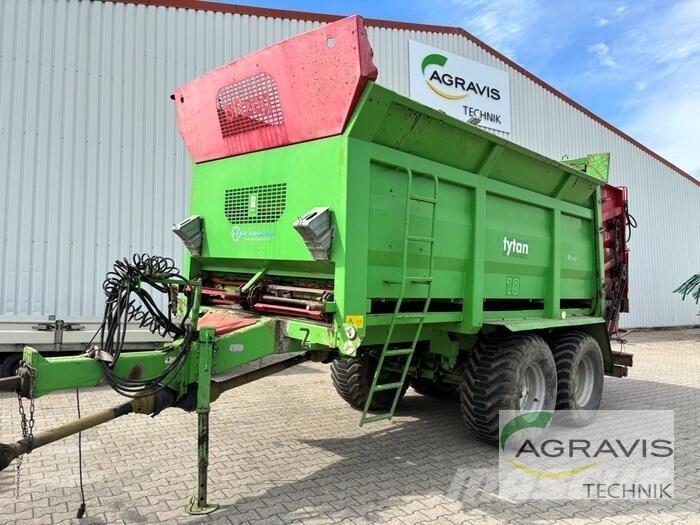 Unia TYTAN 18 Mineral spreaders