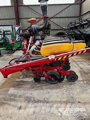 Väderstad Tempo V8 Drills