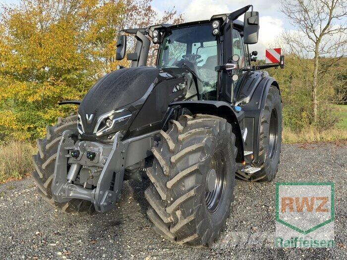 Valtra Q305 Tractors