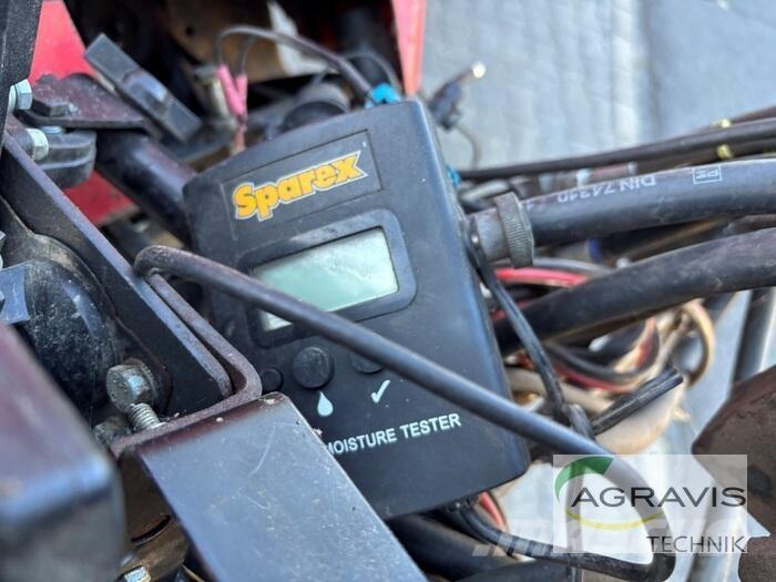 Vicon LB 12290 Square balers