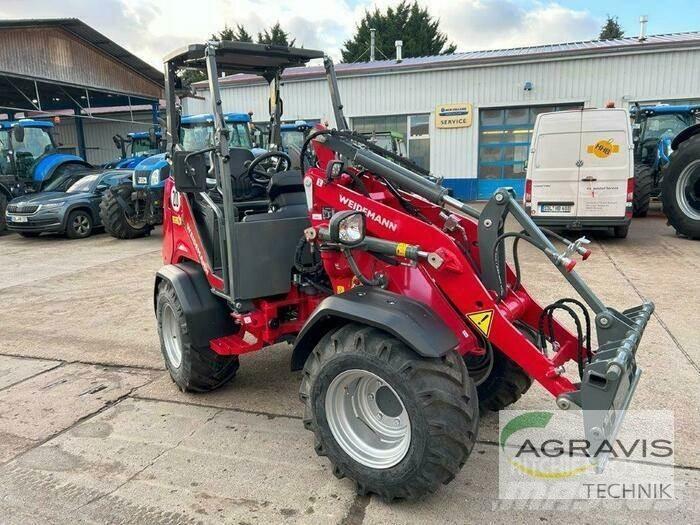 Weidemann 1390 Tractors