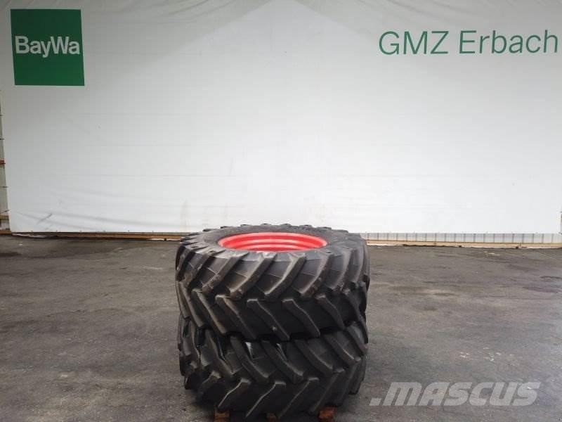 BKT 540 / 65 R30 Tyres, wheels and rims