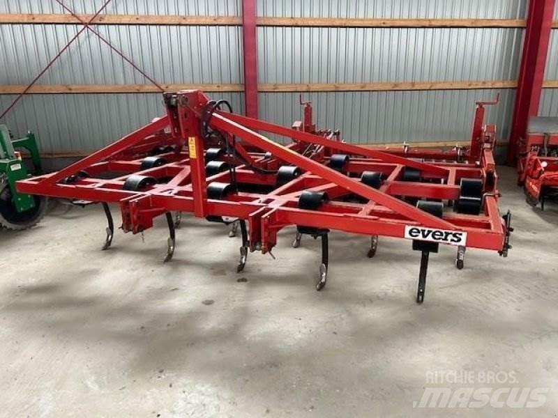 Evers Tarpan Cultivators
