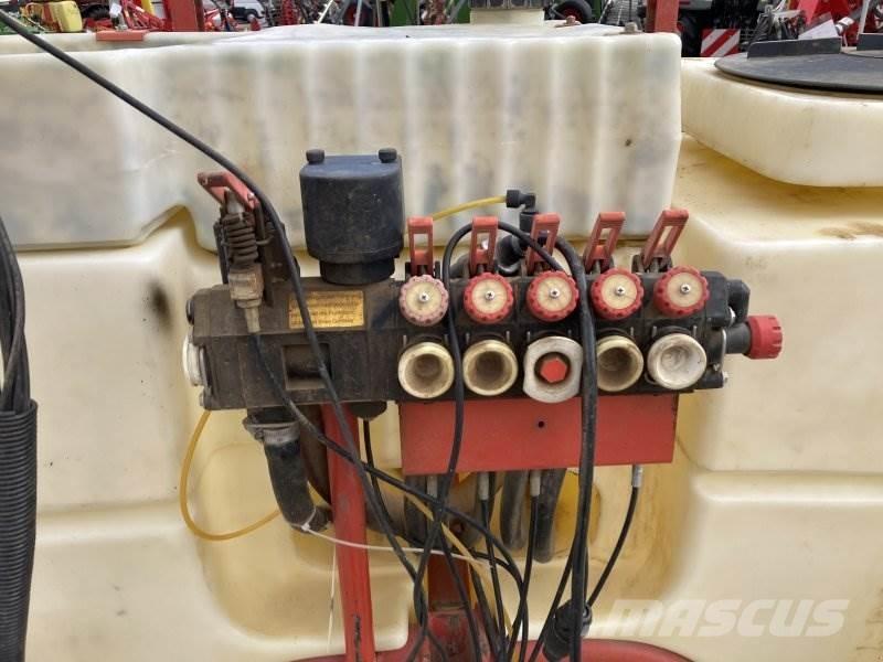 Holder IS 800 Manure spreaders