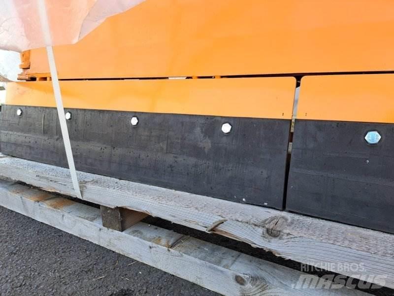 Hydrac FKU 440 Snow blades and plows