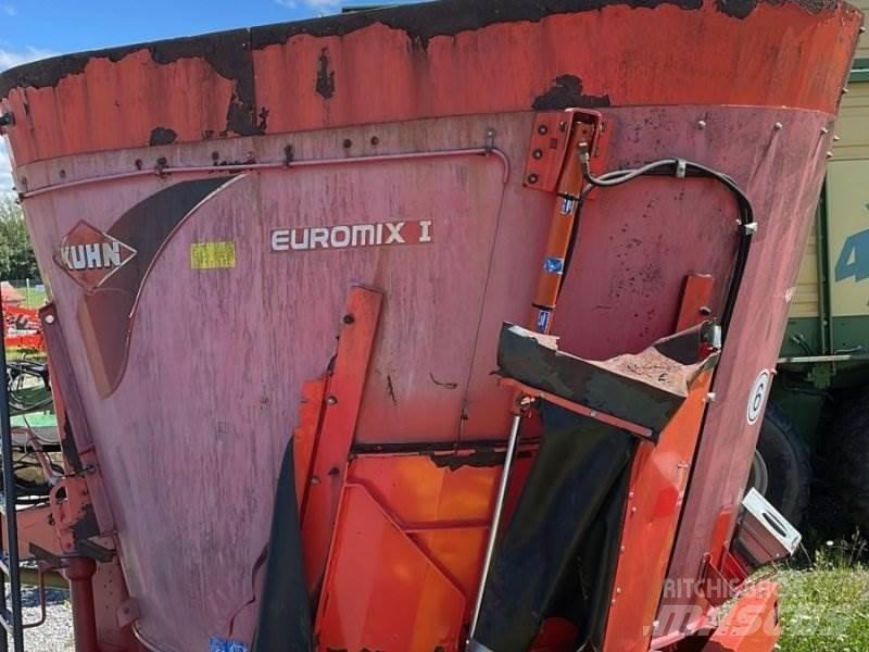 Kuhn Euromix 1 Feed mixer