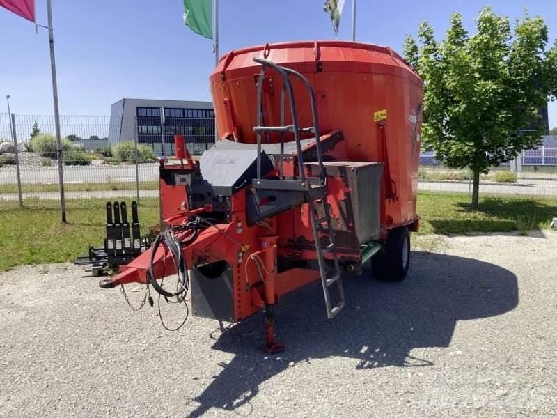 Kuhn EUROMIX I Feed mixer