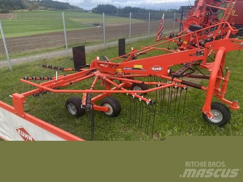 Kuhn GA 4201 Windrowers