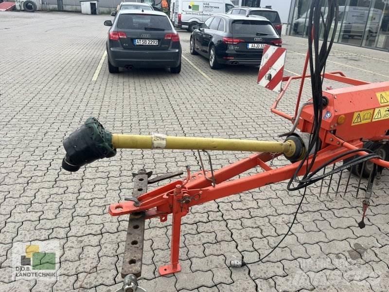 Kuhn GA 6002 Windrowers