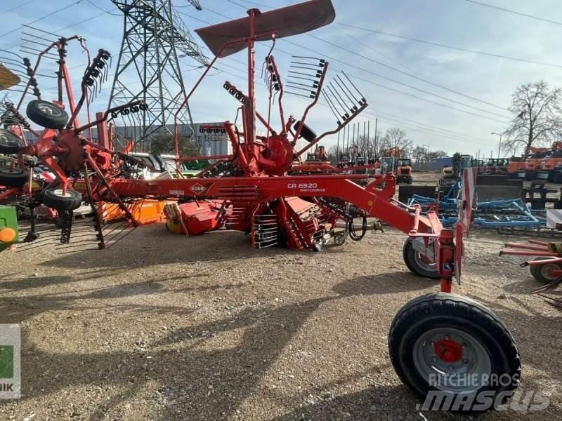 Kuhn GA 6520 Windrowers