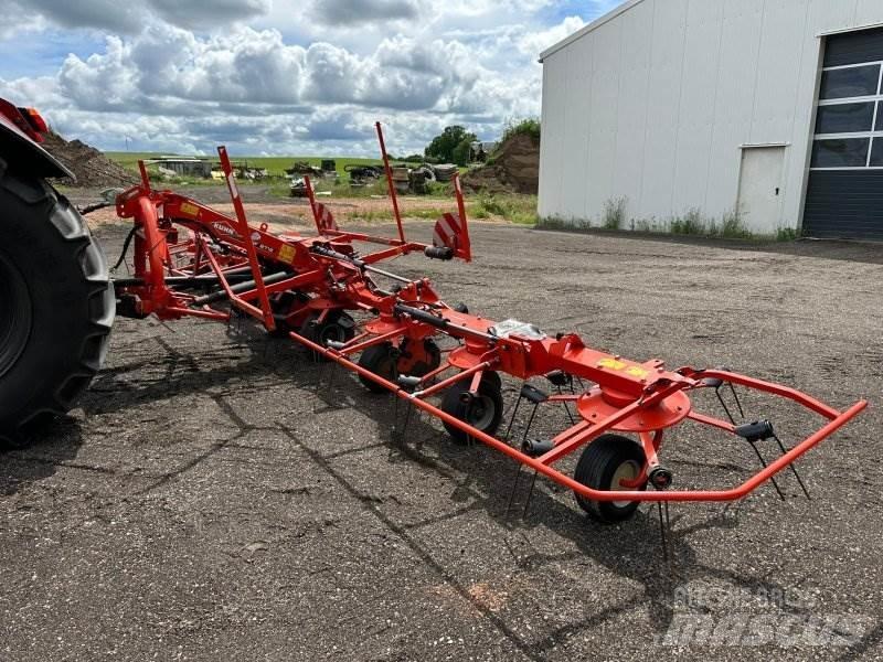 Kuhn GF 8712 Rakes and tedders