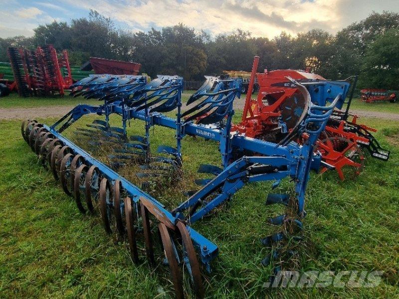 Lemken Juwel 8 Ploughs