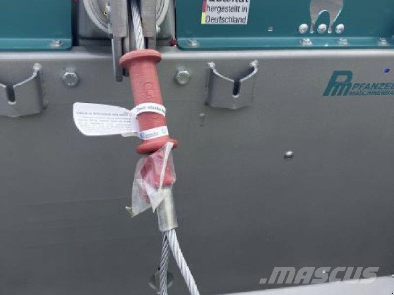 Pfanzelt S160 Winches