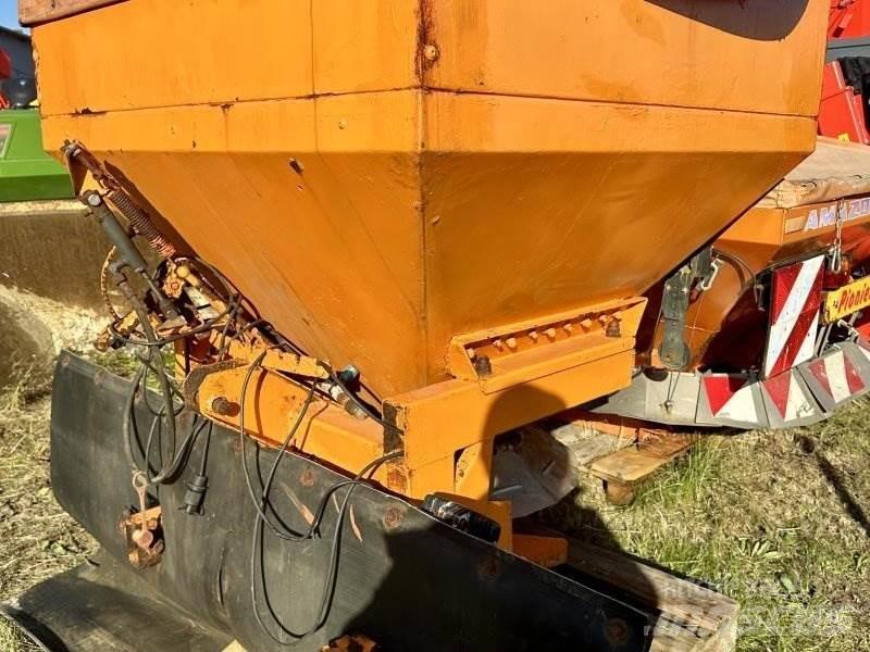 Rauch SA 601 Sand and salt spreaders