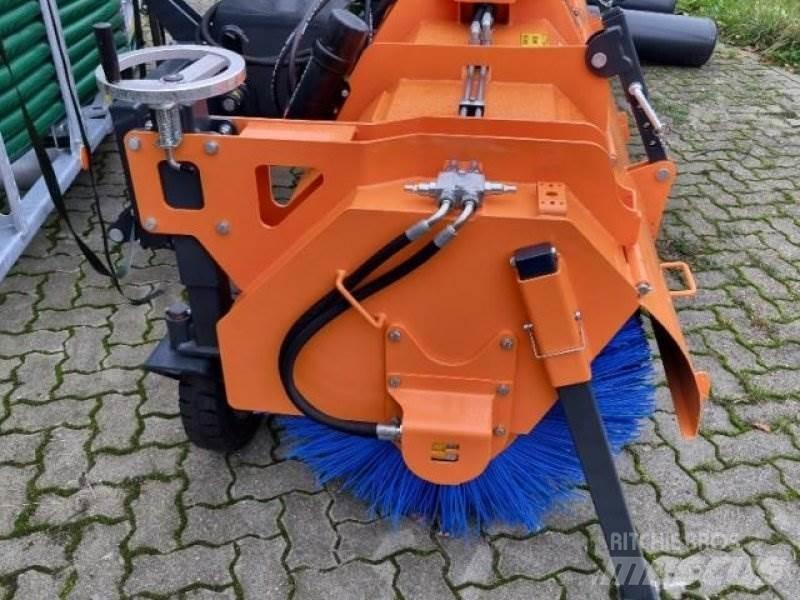 Saphir SKM 28 Sweepers