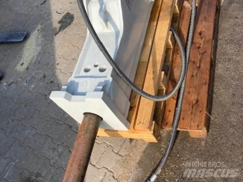 Toku TNB-6E Hammers / Breakers