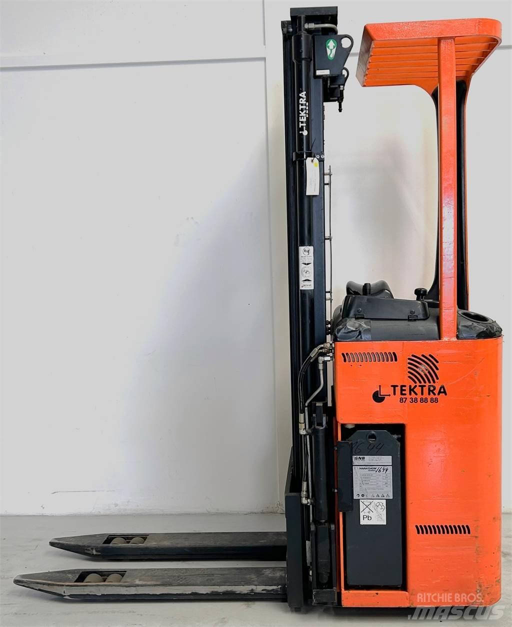Rocla SST 12 TREV Self propelled stackers