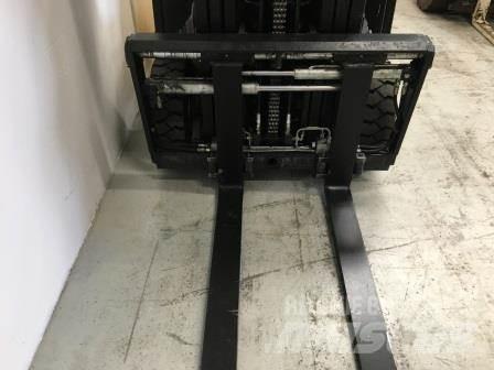 Yale ERP16ATF AC (SWB) Electric forklift trucks