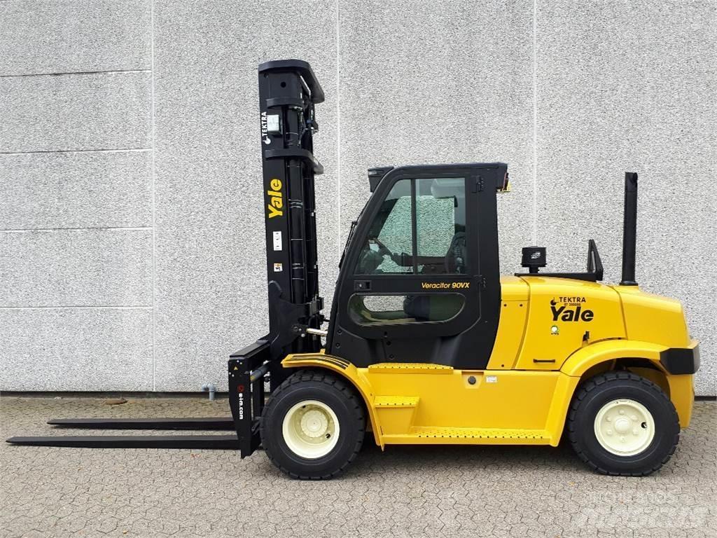 Yale GDP90VX Diesel trucks