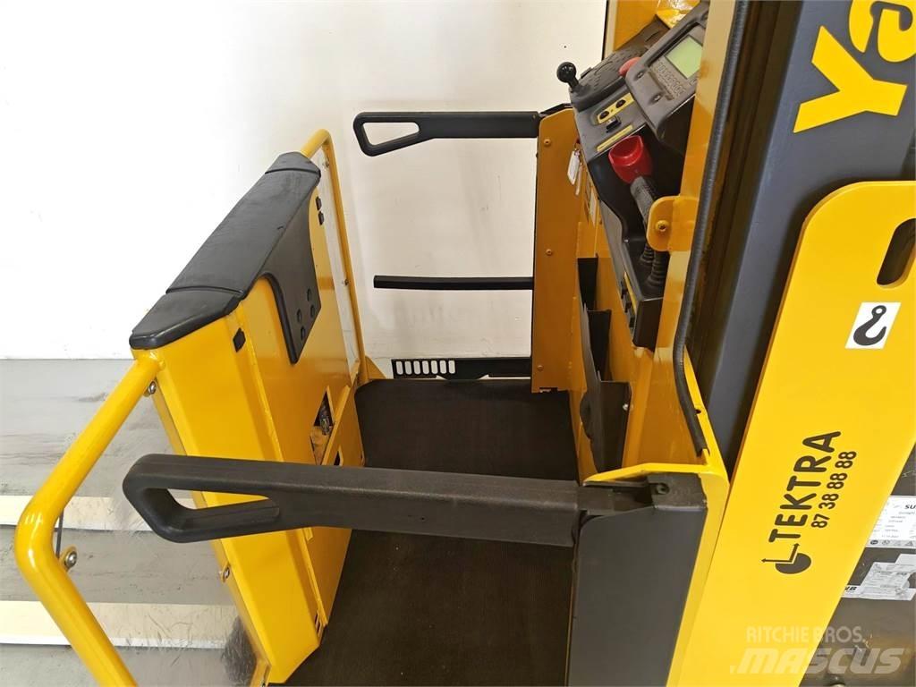 Yale MO10E-SL High lift order picker