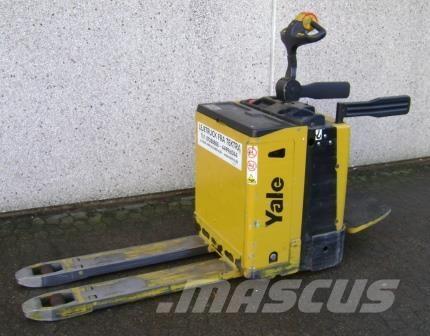 Yale MP20X - 400 AH Low lift with platform