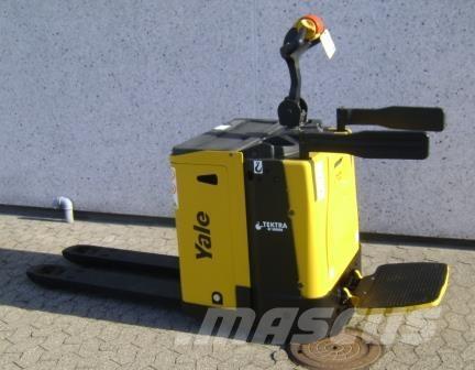 Yale MP20X - 500 AH Low lift with platform