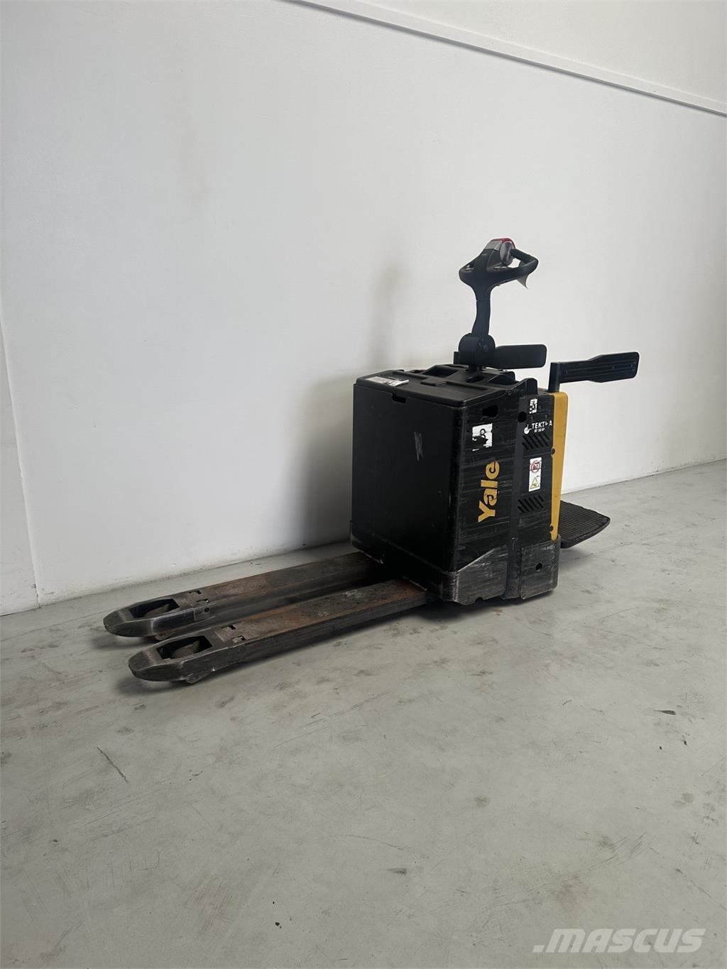 Yale MP20X FBW - 250 AH Low lift with platform