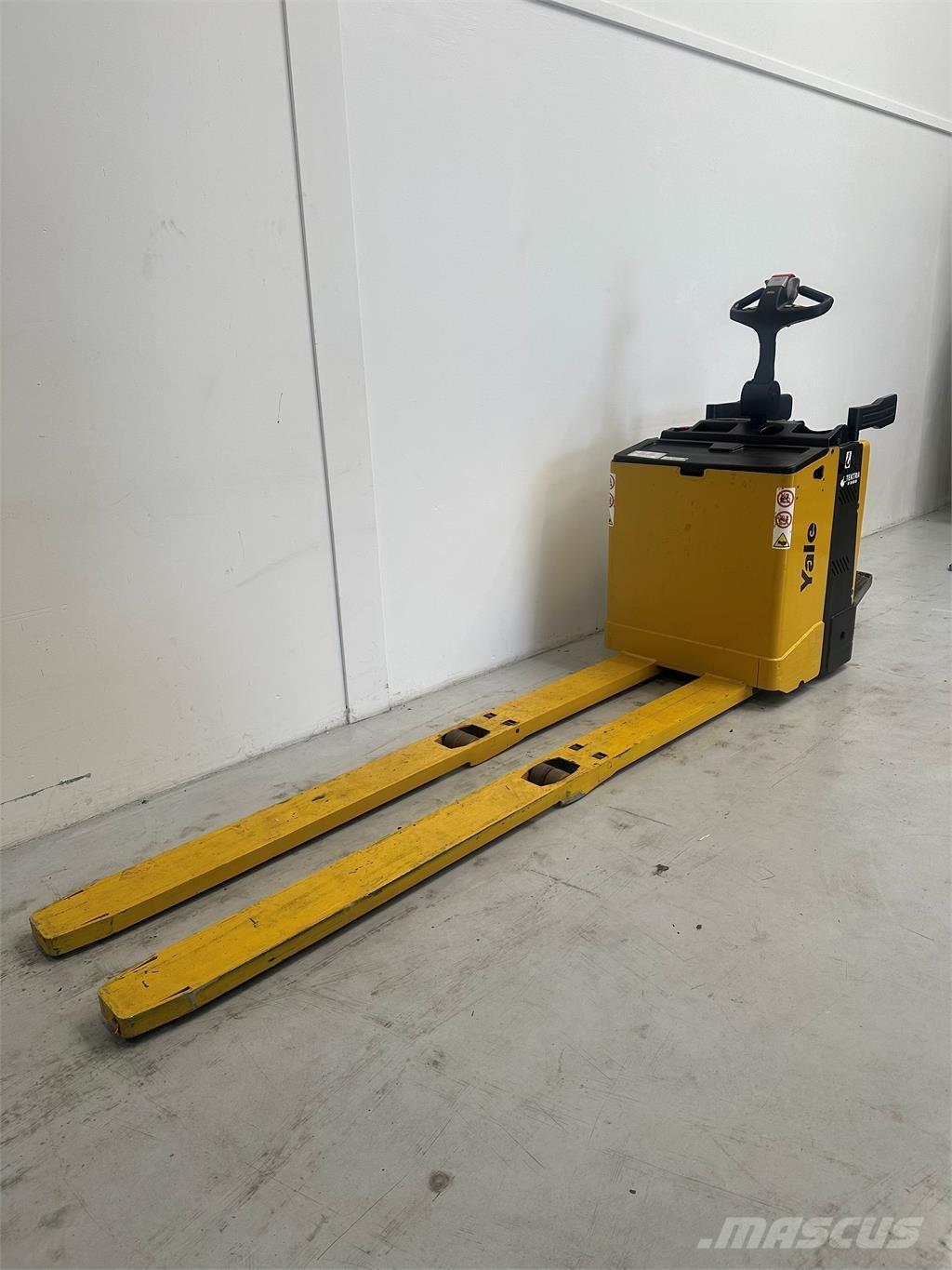Yale MP20X FBW - 400 AH Low lift with platform