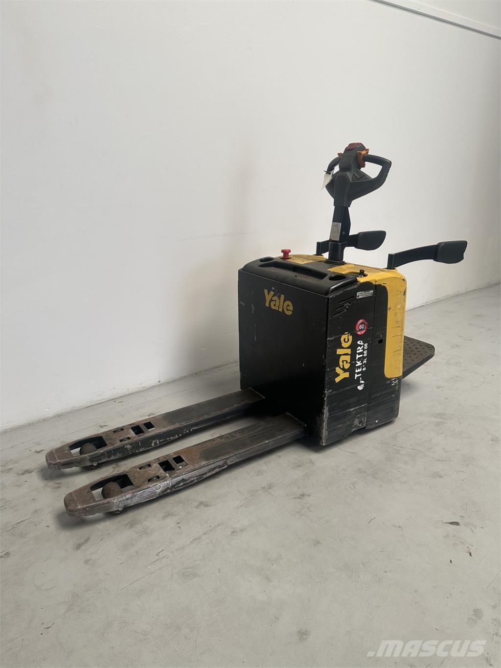 Yale MP20XUX Low lift with platform