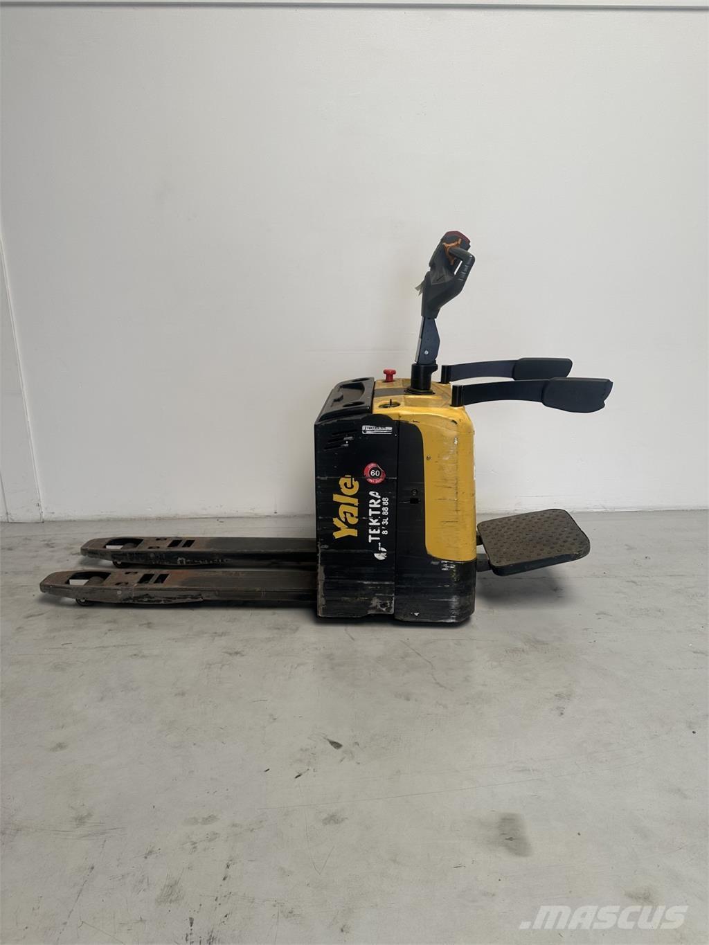 Yale MP20XUX Low lift with platform