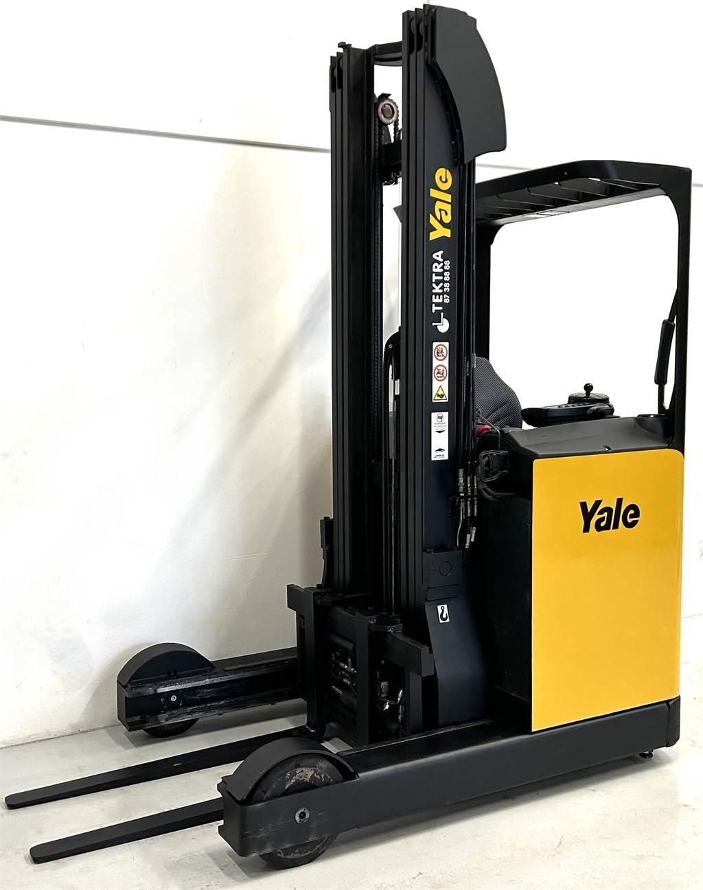Yale MR16 Reach truck