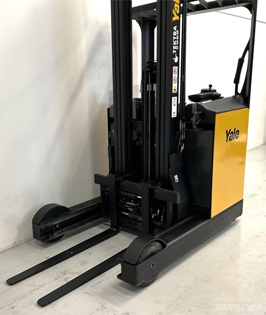 Yale MR16 Reach truck
