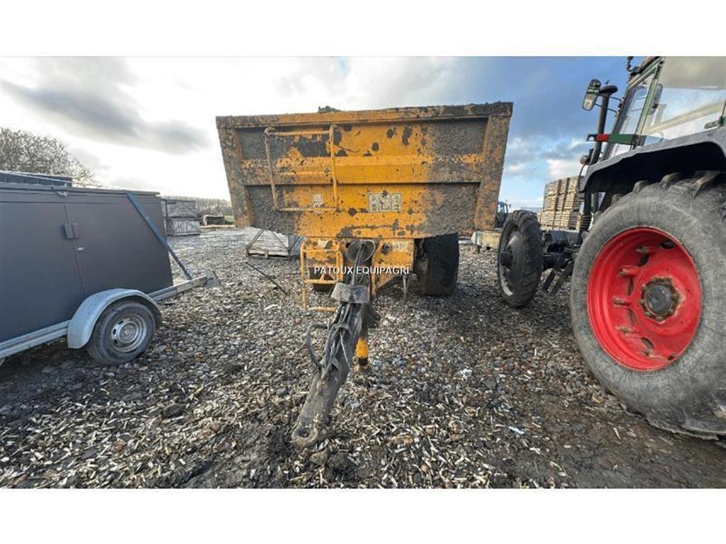  Artésienne D240MNS Tipper trucks
