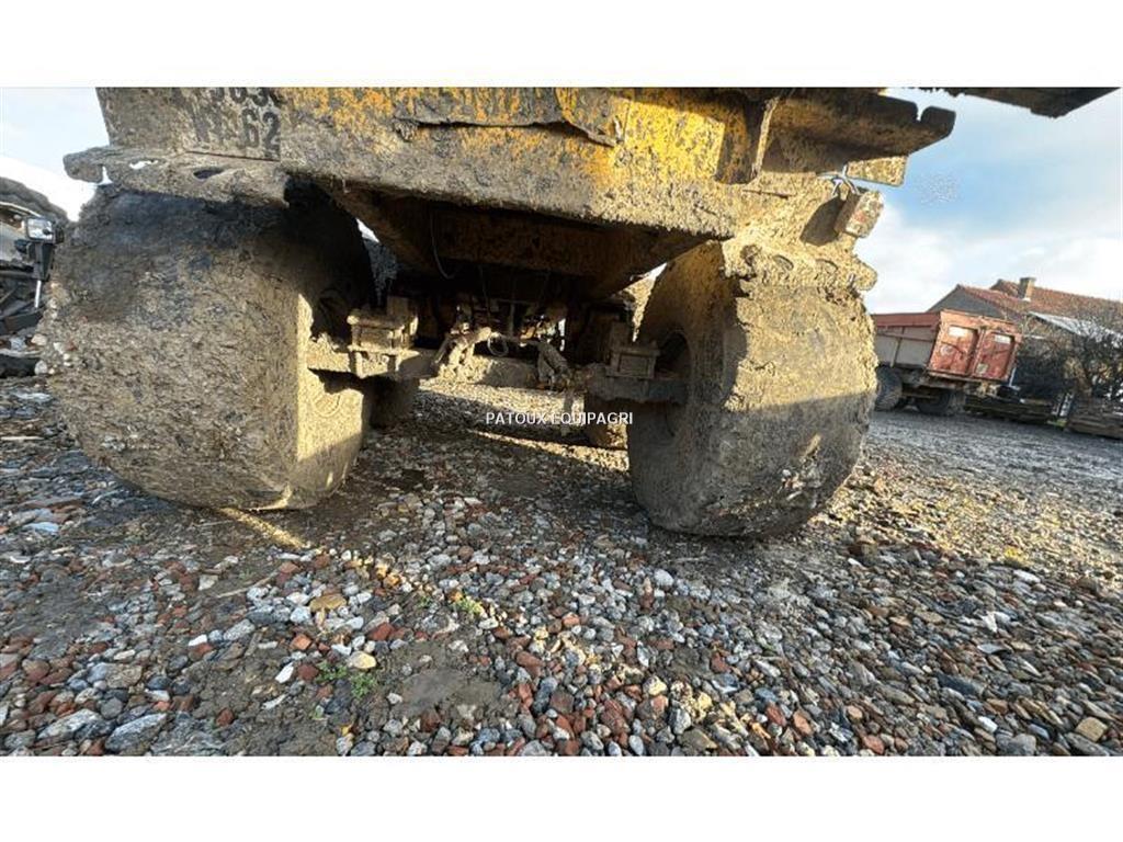  Artésienne D240MNS Tipper trucks