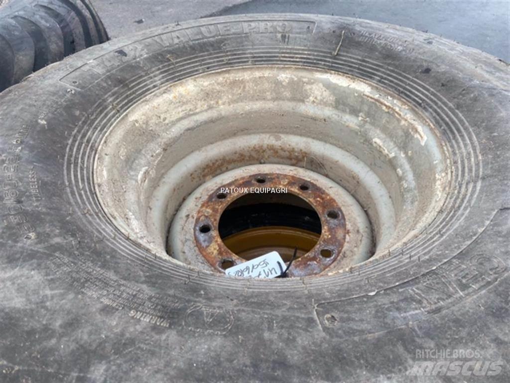 BKT 550/60R22,5 Tyres, wheels and rims