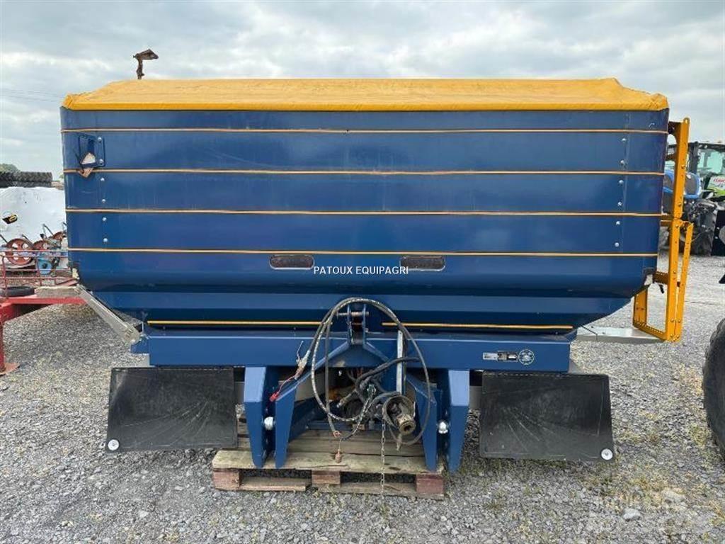 Bogballe M45 Mineral spreaders