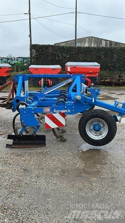  Carre C2M Harrows